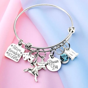 Broadway Star Charm Armband: Personlig initial, dansare, teatergåva