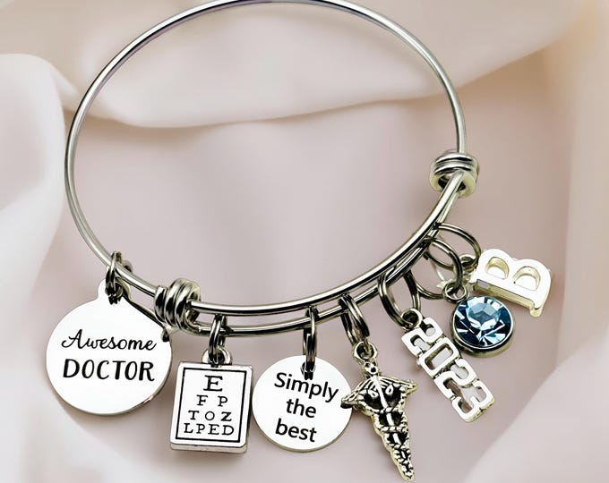 Optometrist Graduation Charm Bracelet: Personalized Eye Doctor Gift