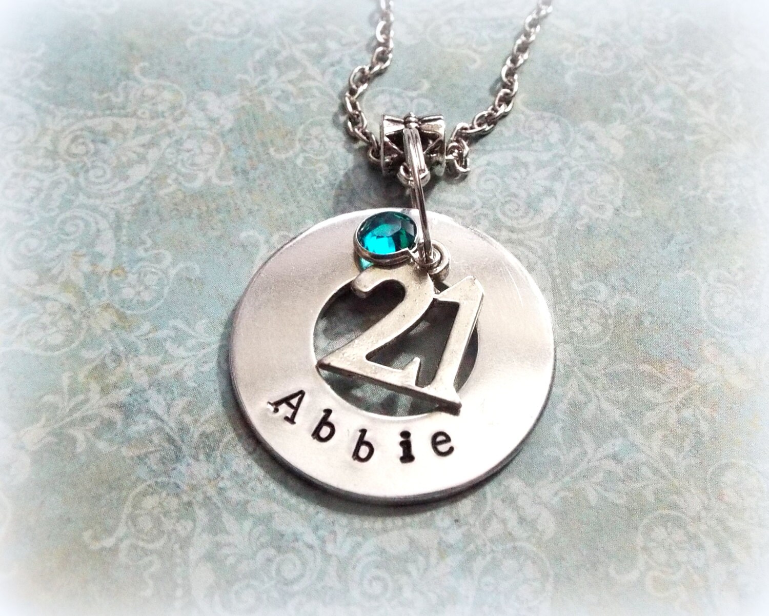 Personalized Gifts For Her 21St Birthday / Personalized 21st Birthday Gift Box, 21st Birthday Gift ... / Check out our 21st birthday gift for her selection for the very best in unique or custom, handmade pieces from our shops.