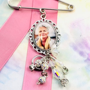 Bridal Bouquet Photo Memorial Pin: Wedding Keepsake Gift