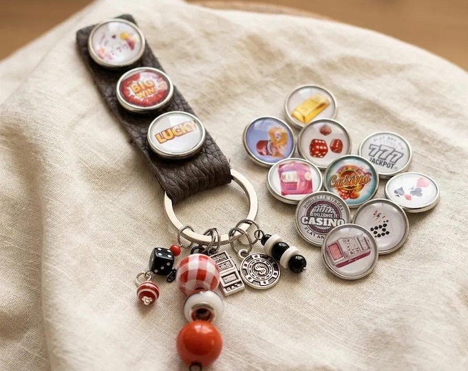 Customizable Casino Keychain, Slot Machine Lucky Charm, Vegas Gambler Key Fob, Accessory, Leather Keyring