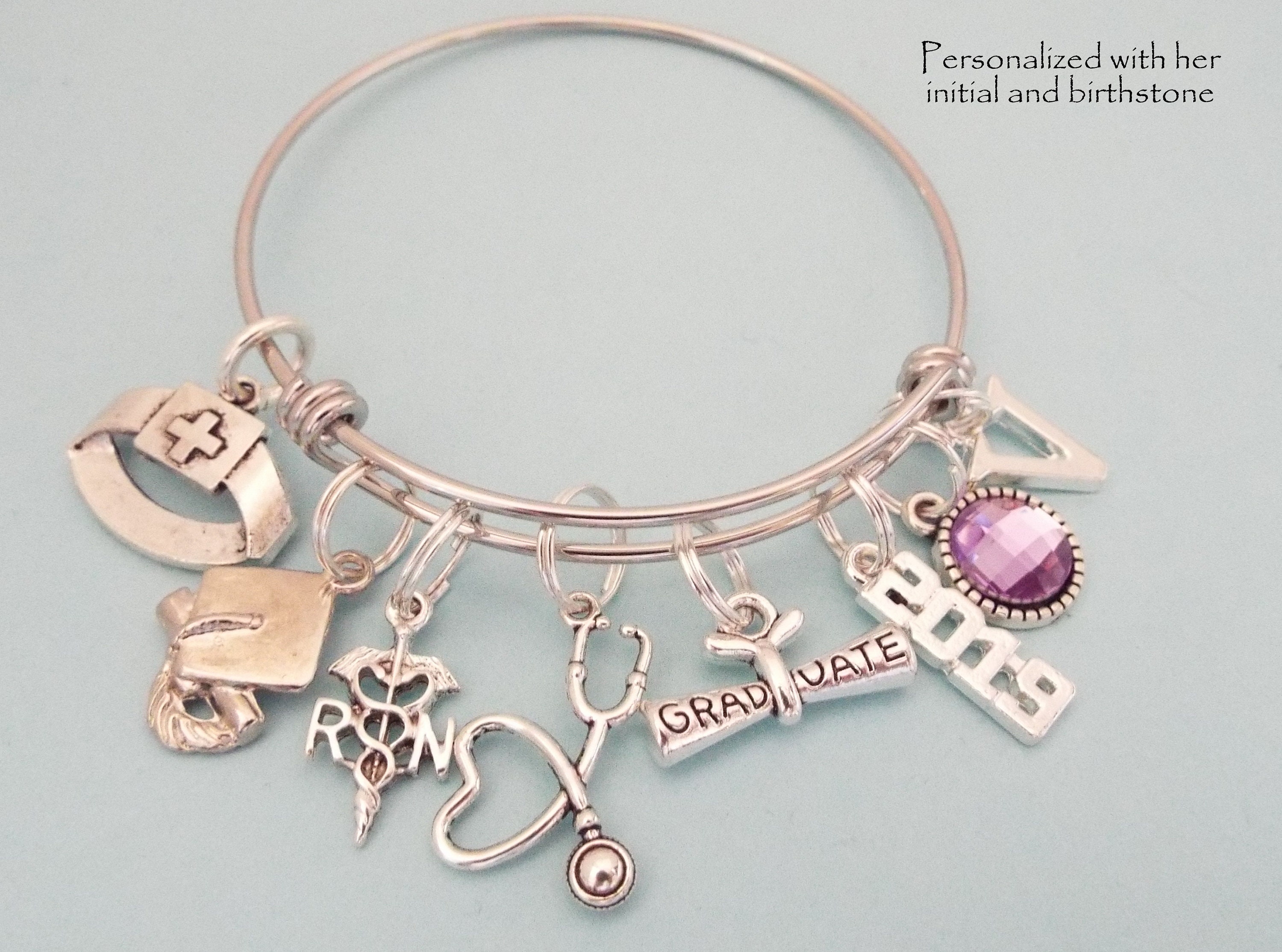 Best Gifts For New Nursing Grads - 15 Awesome Gift Ideas for New Nurses (in 2021) - Nurse ... / Do you want to keep making a dozen extra trips.
