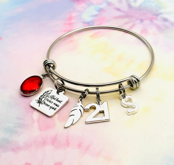 Jewelry for 21 deals year old female