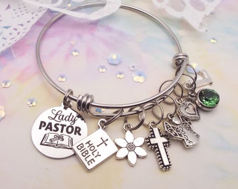 Gift for Pastor, Lady Pastor Charm Bracelet with Bible Charm, Jewelry Gift Pastor, Christian Jewelry, Religious Jewelry, Thank you Pastor