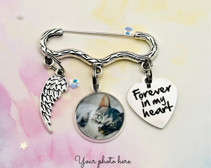 Pet Memorial Gift, Cat Memorial Photo Pin, Dog Remembrance Gift, Personalized Jewelry, Memory Jewelry Loss of Pet, Handmade Gift, Pet Gift