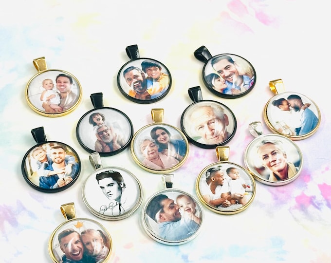Personalized Family Portrait Photo Charm, Custom Pet Portrait Keychain Tag, Memorial Gift