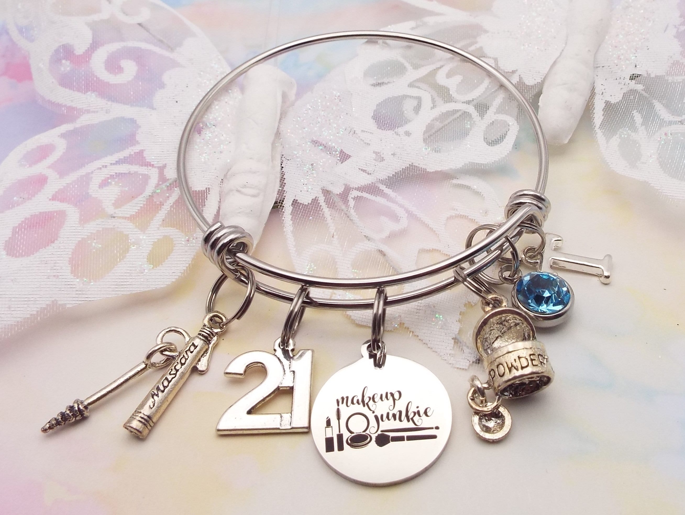 Amazon.com: Personalized 21st Birthday Gifts for Her, Custom 21st Birthday  Expandable Charm Bracelet with Birthstone Charm, Perfect 21st Birthday Gift  Ideas for Women : Handmade Products