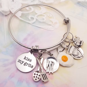 Waitress Charm Bracelet: &quot;Kiss my Grits&quot;, Foodie Gift