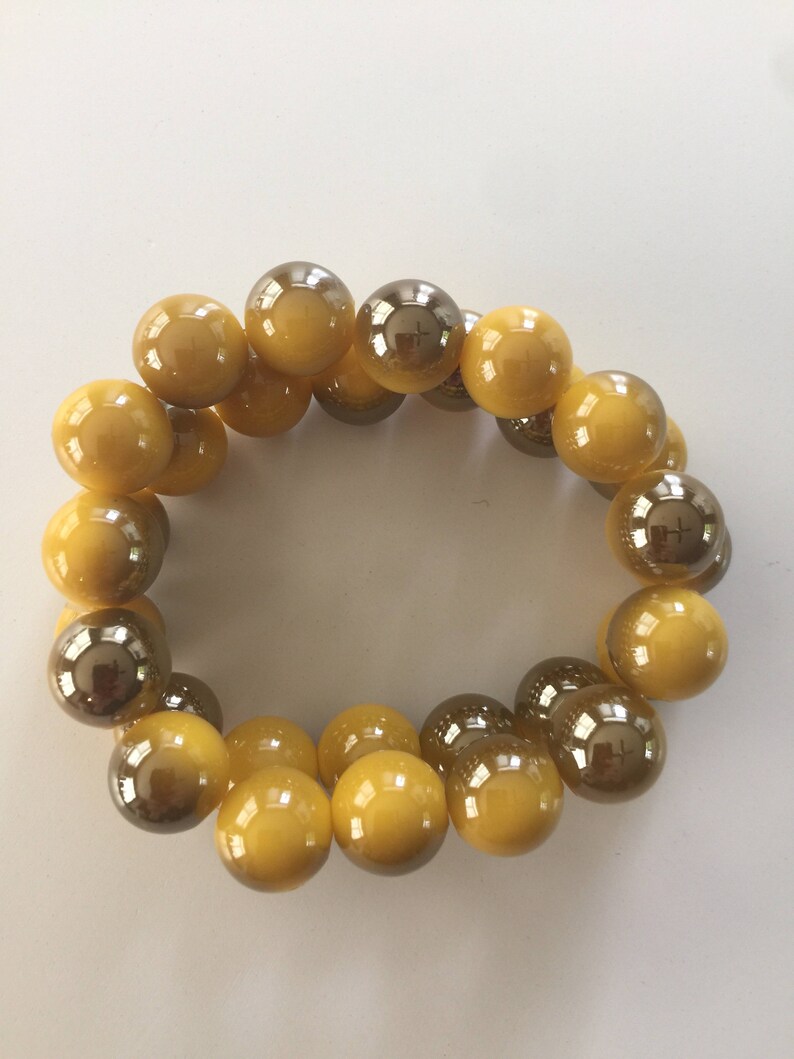Yellow Necklace and 2 Bracelets