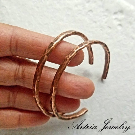 Antiqued Hammered Copper Cuff Bracelet: Unisex Stacking Bangle