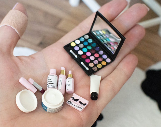 1/4 or 1/6 Miniature Make up Set Dollhouse Make Up Doll Make Etsy