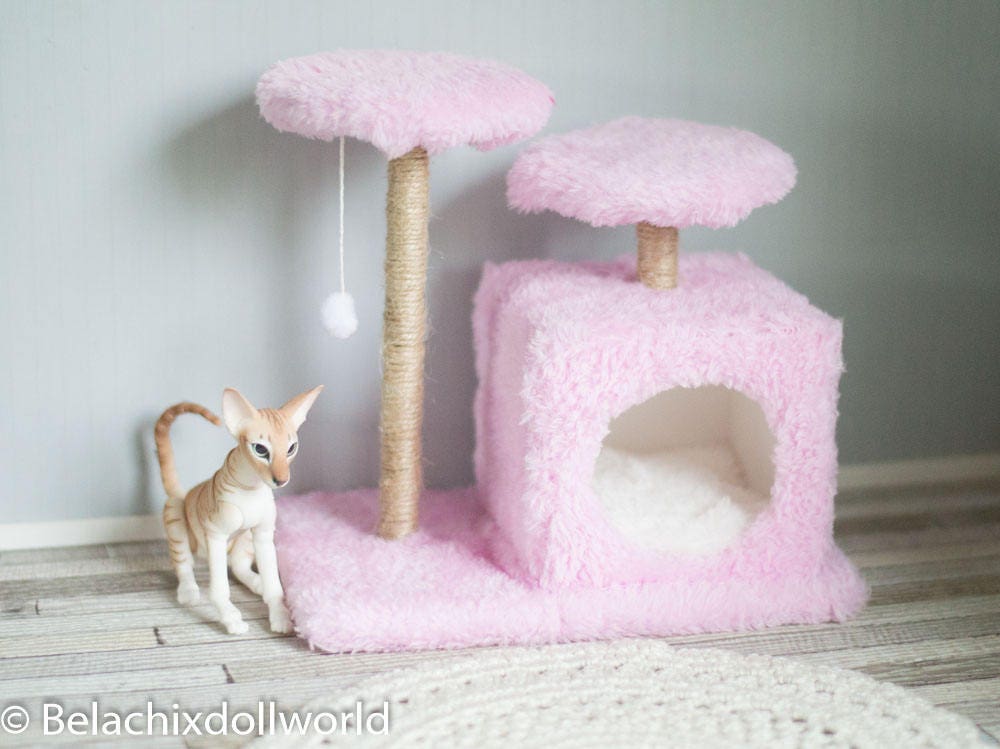 mini cat tree