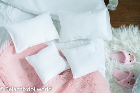 Miniature Dollhouse WHITE BED PILLOWS 2 Pillows with Pillowcases FREE US SHIP 