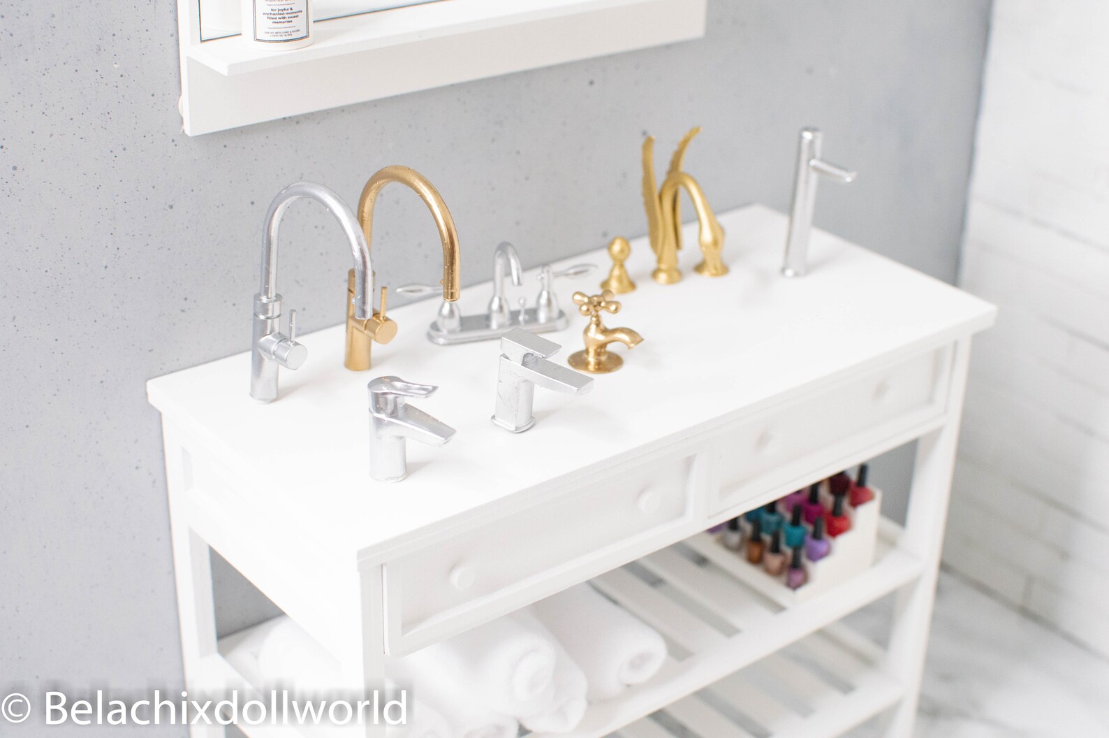 PAMINGONO 10pcs Miniature Bathroom Faucet Ornaments - Realistic Plastic DIY Decor For Dollhouse Sink Models