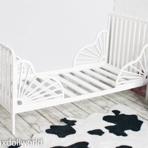 1/6 Dollhouse bed, miniature &quot;iron&quot; bed, 1:6, BJD, doll furniture, diorama, roombox, dollhouse