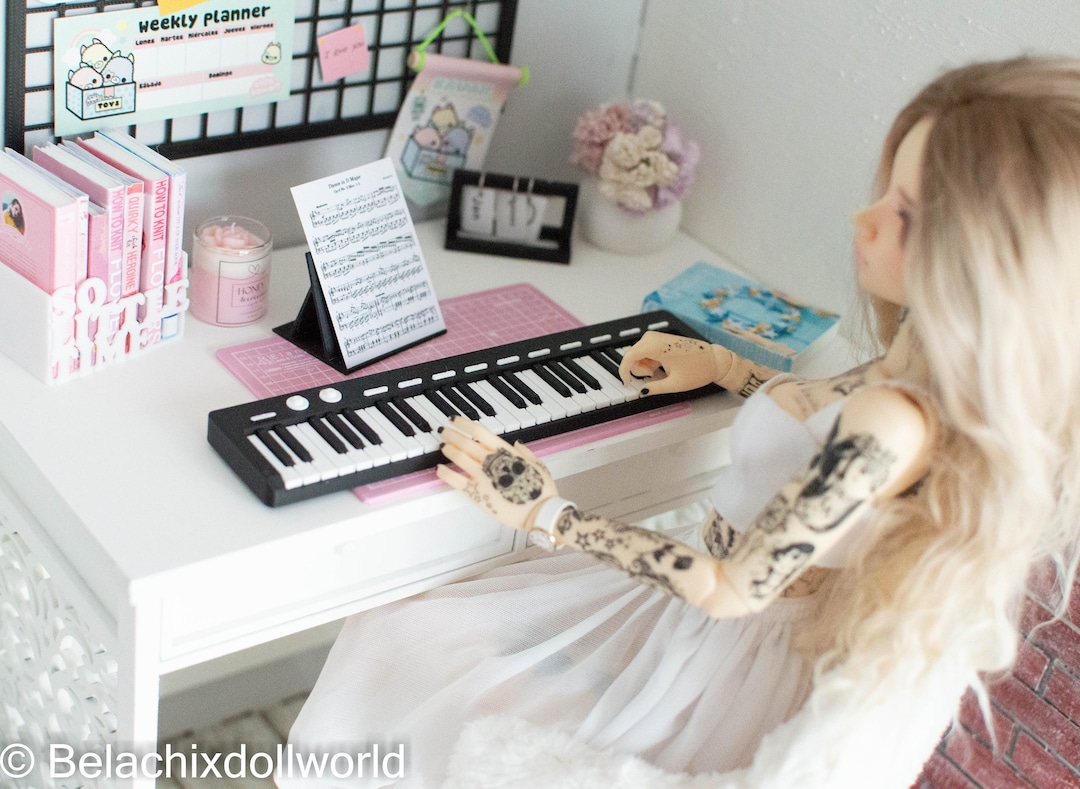 1/4, 1/6 Miniature Piano, Dollhouse Piano, Miniature, Miniature