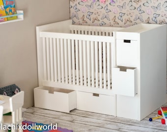miniature baby crib, 1/4 & 1/6, miniature crib, miniature baby, dollhouse crib, BJD, nappy choo, happy choo, bjd baby, lati yellow