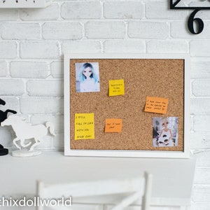 1:4 Miniature bulletin board, miniature memory board , dollhouse prop, miniature furniture, doll diorama