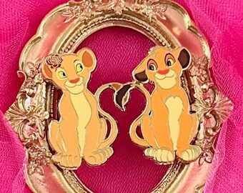 Disney Lion Kings Nala & Simba &quot;Purrfect Together&quot; Fantasy Pin