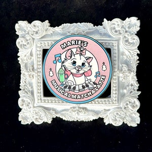 Disney Aristocats - Marie &quot;Pawbucks” Fantasy Pin