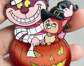 Spooky Kitties - Chesire & Dinah Halloween Disney Fantasy Pin