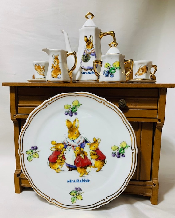 Beatrix Potter Mrs. Rabbit Ceramic Tea 