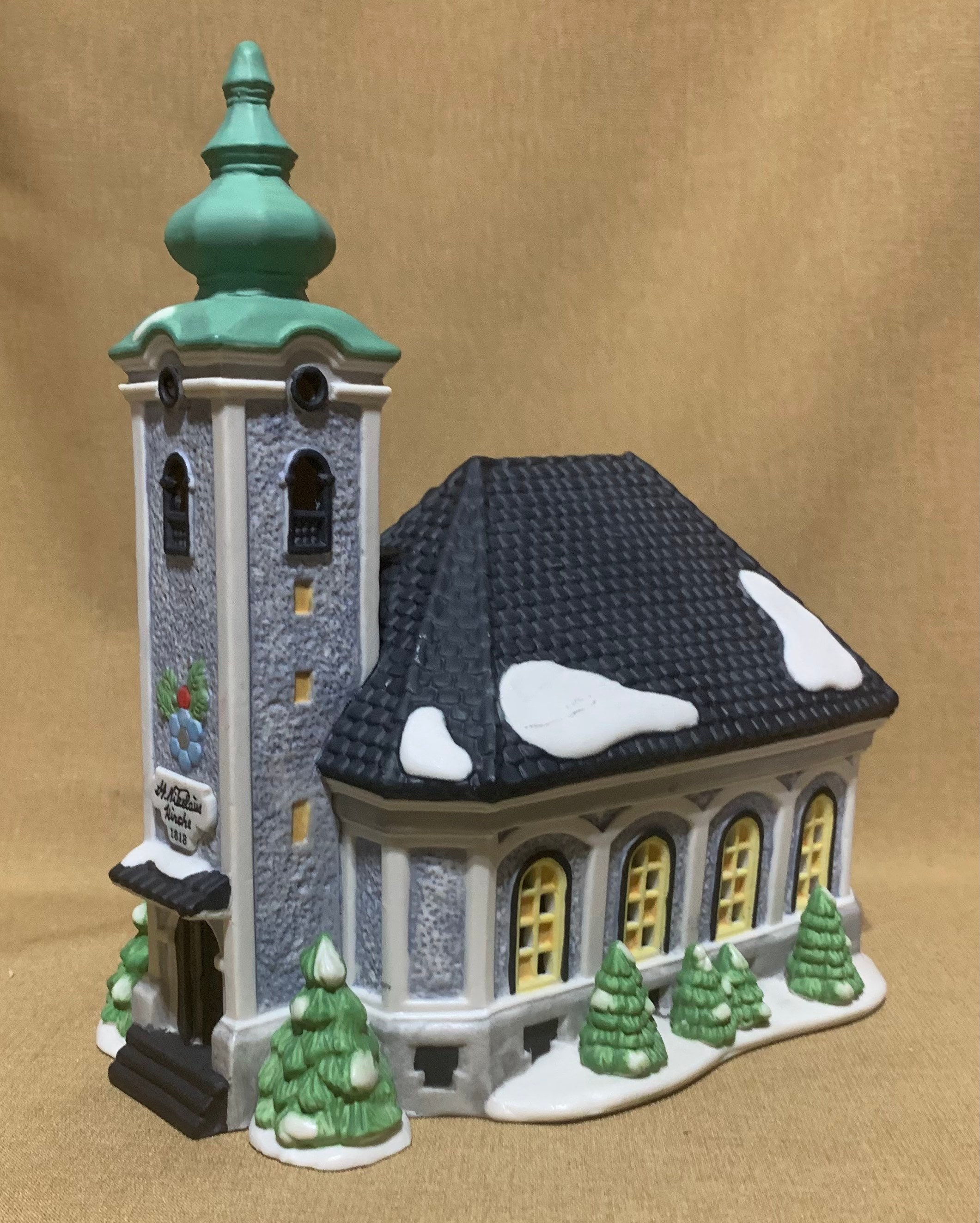 St. Nikolaus Kirche Church, Dept. 56, 1991. NOTE: Please Be Sure