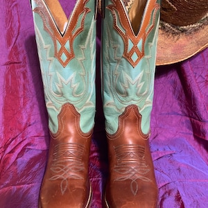 Boulet-5109 Women&#39;s Western Riding Leather Cowgirl Boots, made in Canada, Size 5 1/2 C.