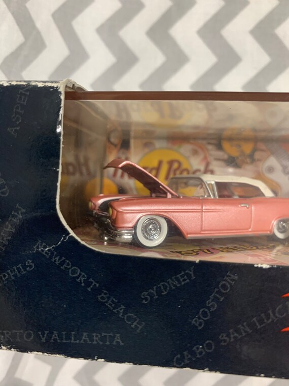 Cars of the Hard Rock Cafe, Cool Classics, Series 1. NOTE