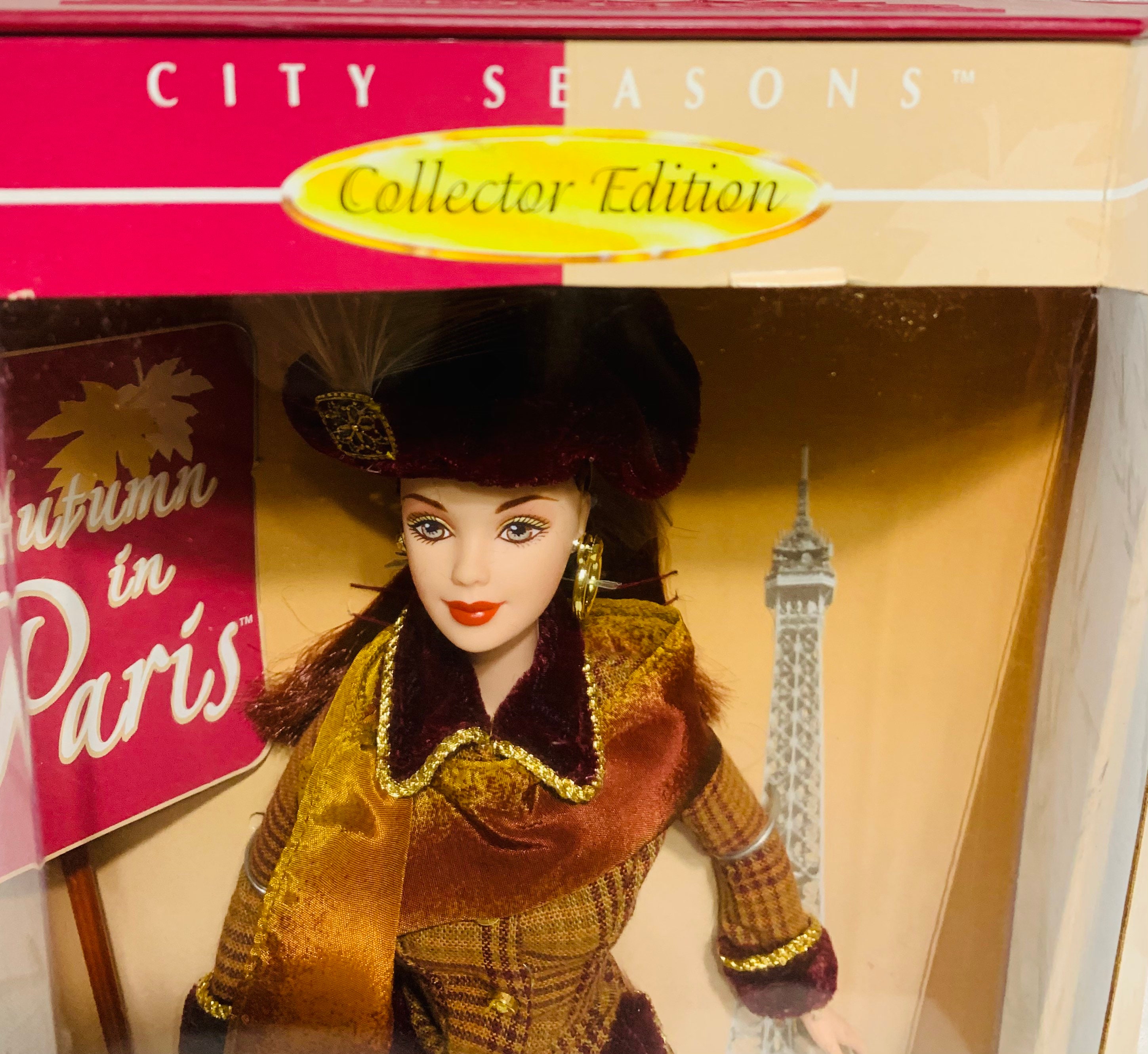 Amazon.com: Mattel Barbie 1998 Fall Collections - Autumn in