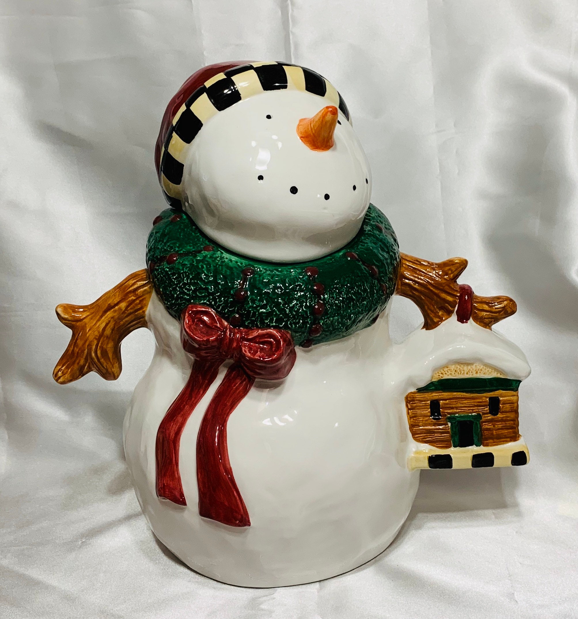 Adorable ONEIDA Sakura Wintergreen Snowman Cookie Jar 