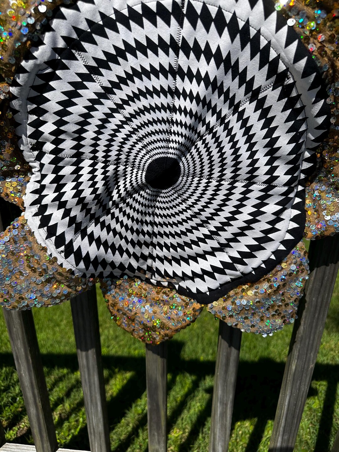 Flow Prop Rave FLOW FLOWER, Black and White Rhombus, Psychedelic Back , Gold and ...