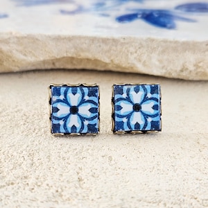 Blue Tile Stud Earring Lace Bronze Stud Portuguese Tile Blue Azulejo Handmade Earring Portugal Jewelry Gift Antique Tile Portuguese Gift