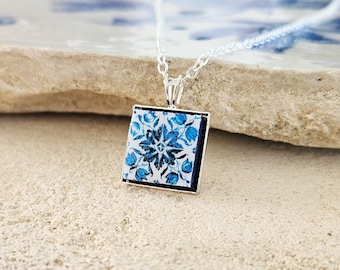 Porto Small Tile Pendant Portuguese Blue White Tile Necklace Azulejo Pendant Porto Travel Gift Blue Necklace Geometric Minimal Square Tile