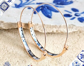 Boucles d'oreilles créoles en or ROSE carreaux bleus créoles en acier léger azulejos Portugal bijoux historiques boucle d'oreille minimaliste cadeau femmes maman portugaise