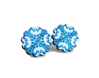 Antique Blue Tiles Earrings Floral Studs Azulejo Jewelry Delft Blue Earring Large Rounded Studs Blue Floral Summer Earrings, Tile Studs