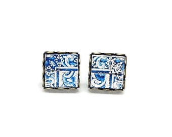 Portuguese antique tiles studs Small Portugal tiles stud earrings mini azulejo detailed studs retro square blue & white tile studs