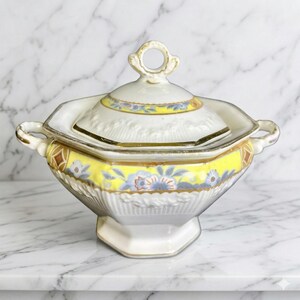 Vintage J&G Meakin Sunshine English Pottery Sugar Bowl with Lid Gold Trim
