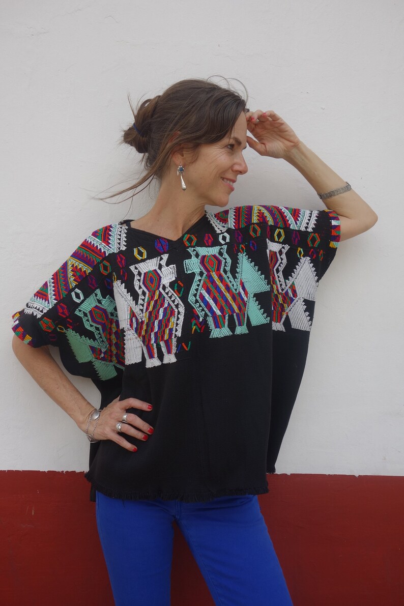 Beautiful Handwoven Ethnic Maya Women/'s Black Double Eagle Vintage Huipil Poncho from Chajul Guatemala