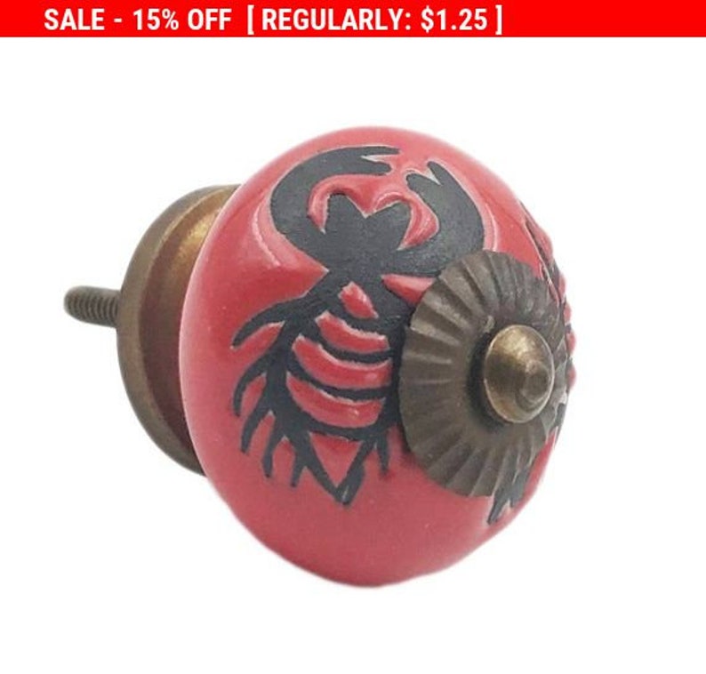 sold individually 40mm diameter Vintage Style /'white poppy/' Drawer //Door Knob