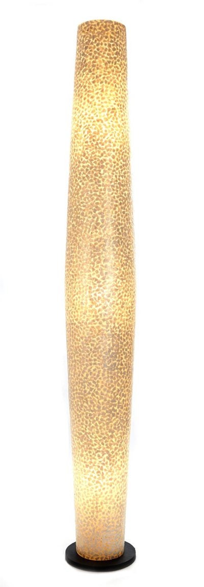 White Mother Of Pearl Floor Lamp Elara Unique Unusual België White Mother Of Pearl Floor Lamp Elara, Handcrafted Mother Of Pearl Floor Lamp Amroth Unique Lighting