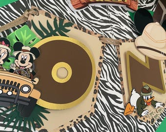 Mickey Mouse Safari Banner: Animal Safari Banner