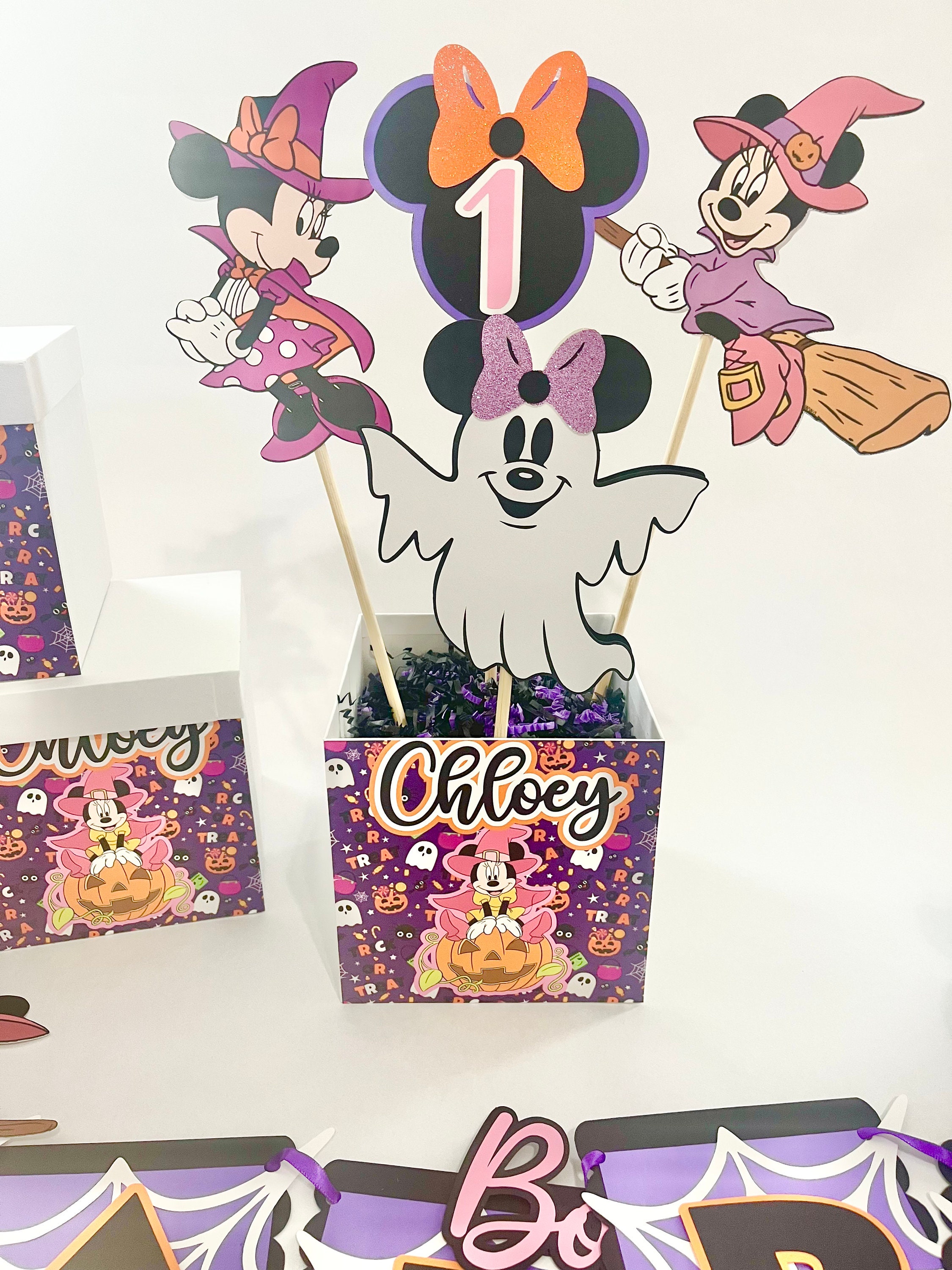 Minnie Mouse Halloween Centerpiece