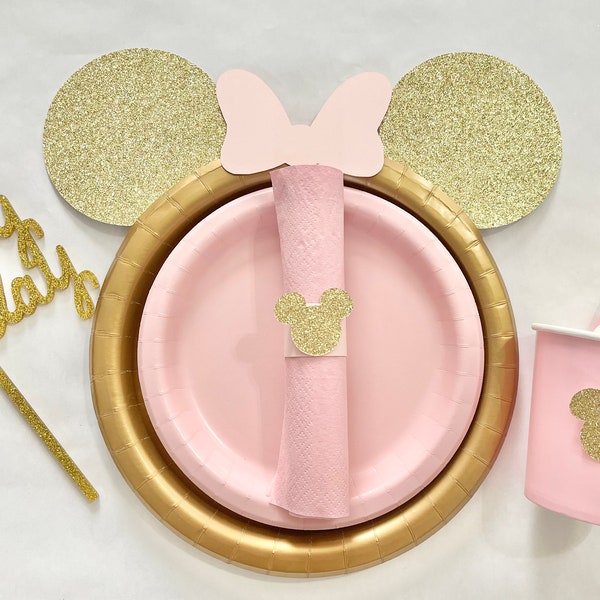 Minnie Mouse Plates, Minnie Mouse Cups, Minnie Mouse Straws, Minnie Mouse Napkins, Minnie Mouse Table Setting