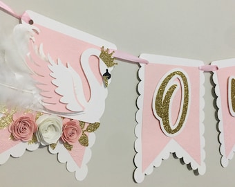 Swan Party Banner • Elegant Feather Birthday Banner • Custom Name Banner for Swan Theme Party • Pink and White Princess Decor