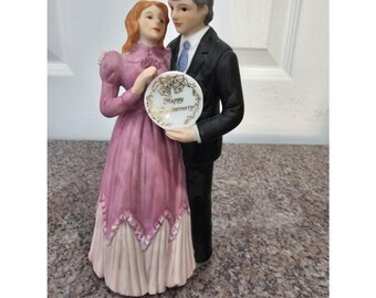 Figurine vintage Enesco « Souvenirs précieux » d'un couple célébrant leur...