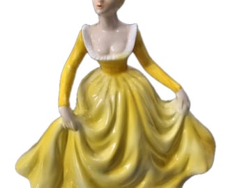 Vintage Royal Doulton "Kirsty" figurine Model (model HN2381