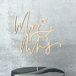 Wedding/Anniversary Laser-cut Cake Topper - Mr & Mrs | Wedding Cake Topper | Personalized Cake Topper Reception | Wedding Cake Decor