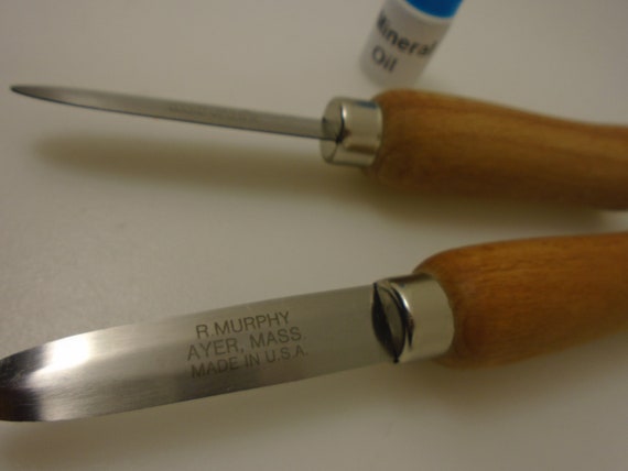 2 - Bundled Lot of 2 each knives Virginia Breaker Carbon Steel Blades Oyster Knives 3inch blades Shellfish Tools R Murphy USA Set of