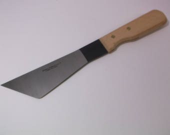 Lettuce Harvest Knife Russell #P12850 Angled Blade Edge Garden Vegetable Tool New Old Stock Vintage Harvesting Blade Design